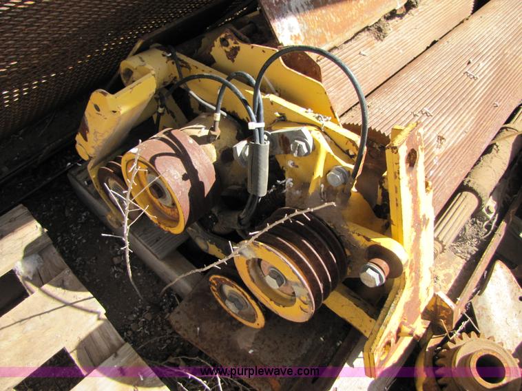 image for item 1020 2000 New Holland FX58 forage chopper