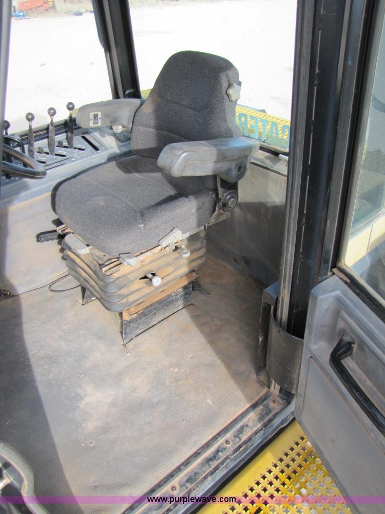 image for item 1022 1995 Caterpillar Challenger 85C track tractor