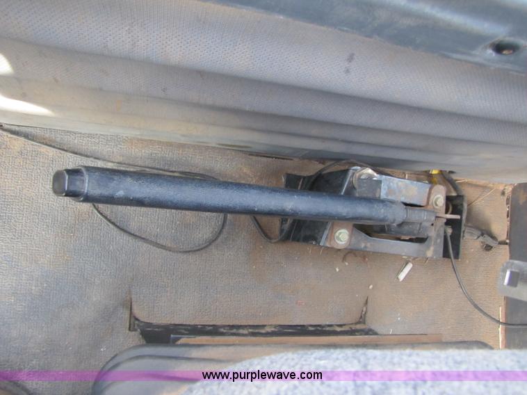 image for item 1022 1995 Caterpillar Challenger 85C track tractor