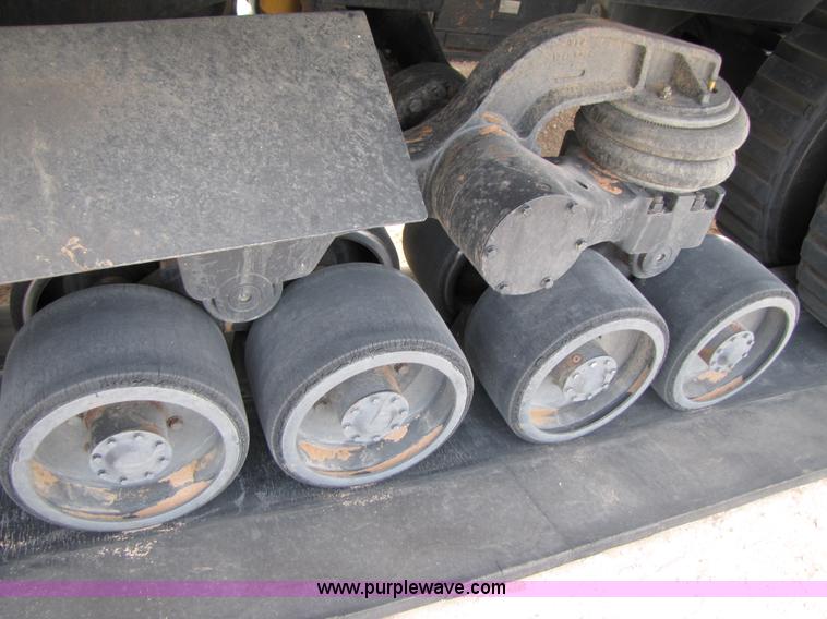 image for item 1022 1995 Caterpillar Challenger 85C track tractor