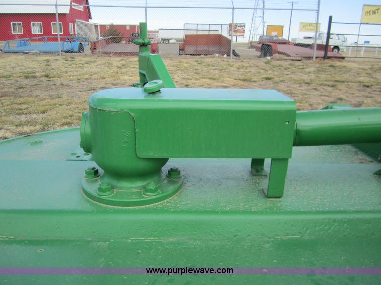 image for item 3010 John Deere 1418 rotary cutter/mower