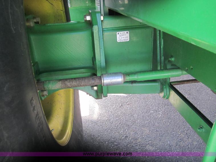 image for item 3011 2006 John Deere 9760 STS combine