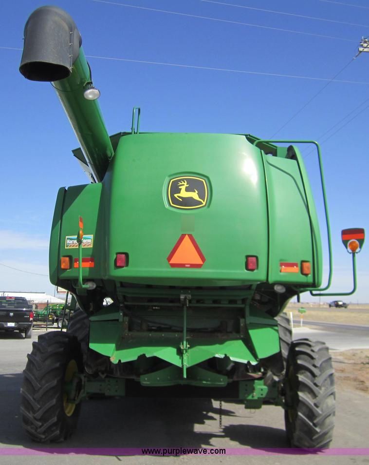 image for item 3012 2004 John Deere 9660 STS combine