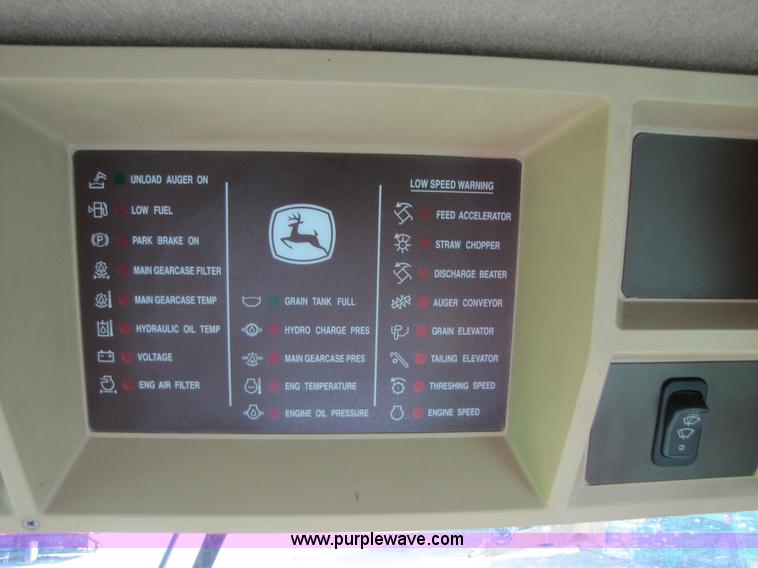 image for item 3012 2004 John Deere 9660 STS combine