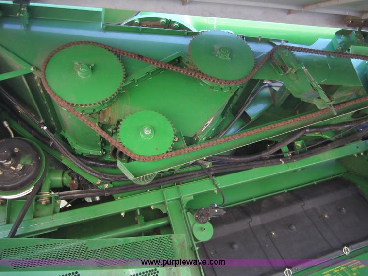 image for item 3013 2006 John Deere 9760 STS RWA combine
