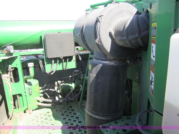 image for item 3013 2006 John Deere 9760 STS RWA combine