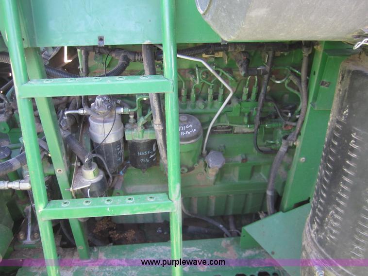 image for item 3013 2006 John Deere 9760 STS RWA combine