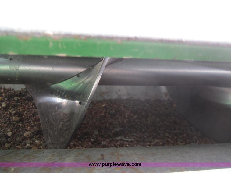 image for item 3013 2006 John Deere 9760 STS RWA combine