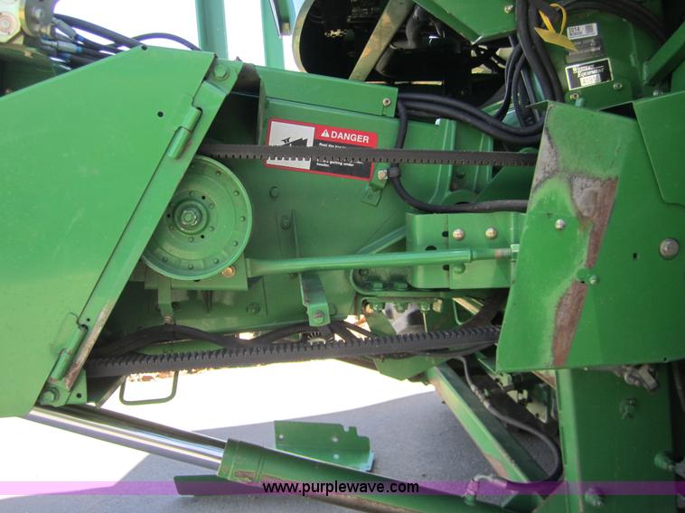 image for item 3014 2002 John Deere 9750 STS combine