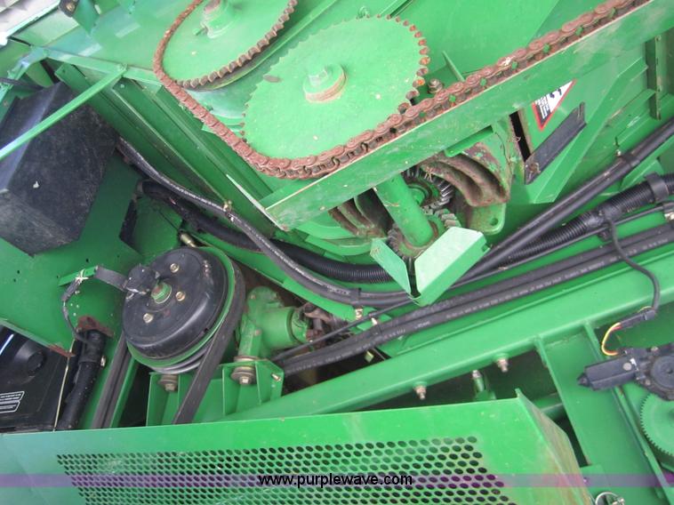 image for item 3014 2002 John Deere 9750 STS combine