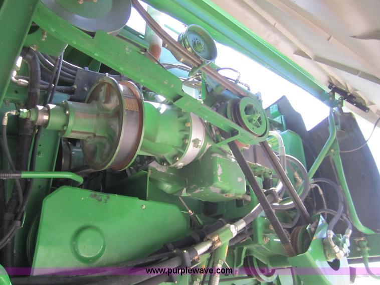 image for item 3014 2002 John Deere 9750 STS combine