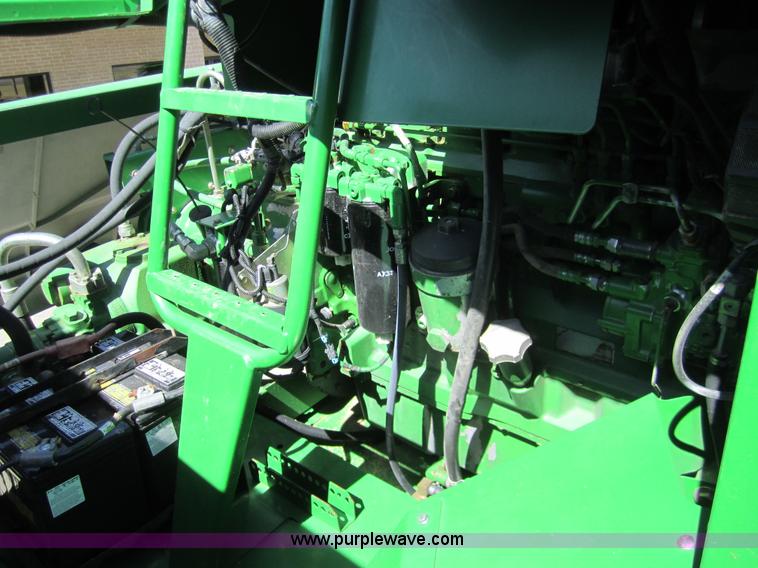 image for item 3014 2002 John Deere 9750 STS combine