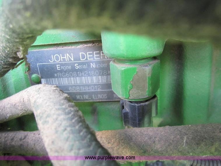 image for item 3014 2002 John Deere 9750 STS combine