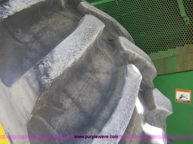 image for item 3014 2002 John Deere 9750 STS combine