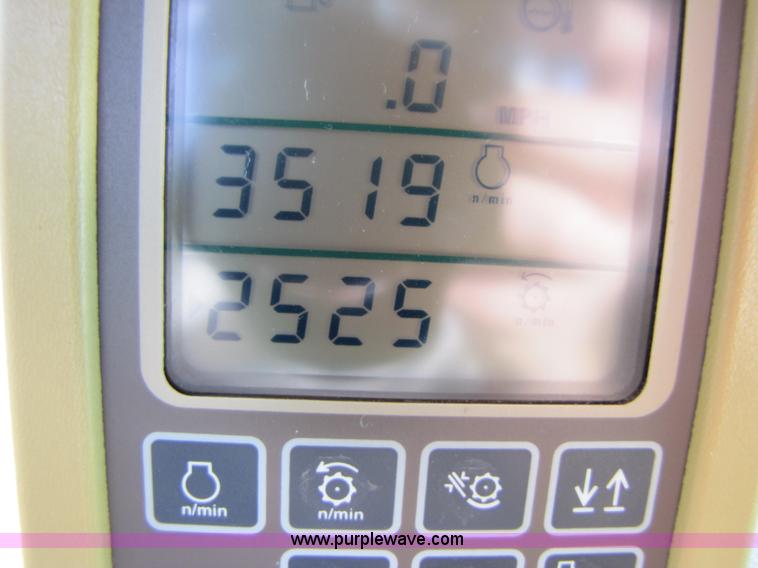 image for item 3014 2002 John Deere 9750 STS combine