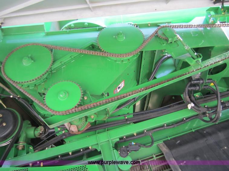image for item 3015 2009 John Deere 9770 STS combine