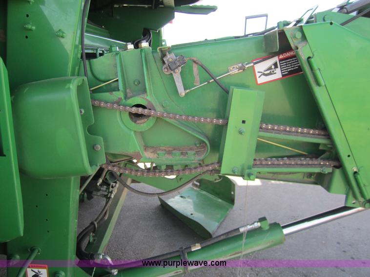 image for item 3015 2009 John Deere 9770 STS combine