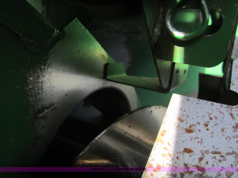 image for item 3015 2009 John Deere 9770 STS combine