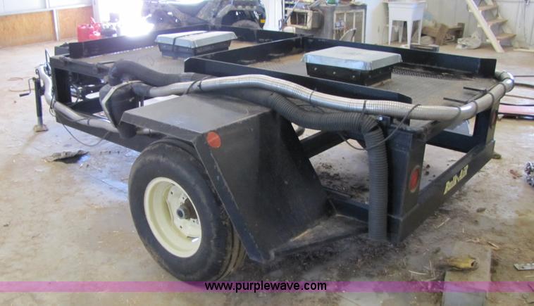 image for item 3446 Bulk-Air seed tender trailer