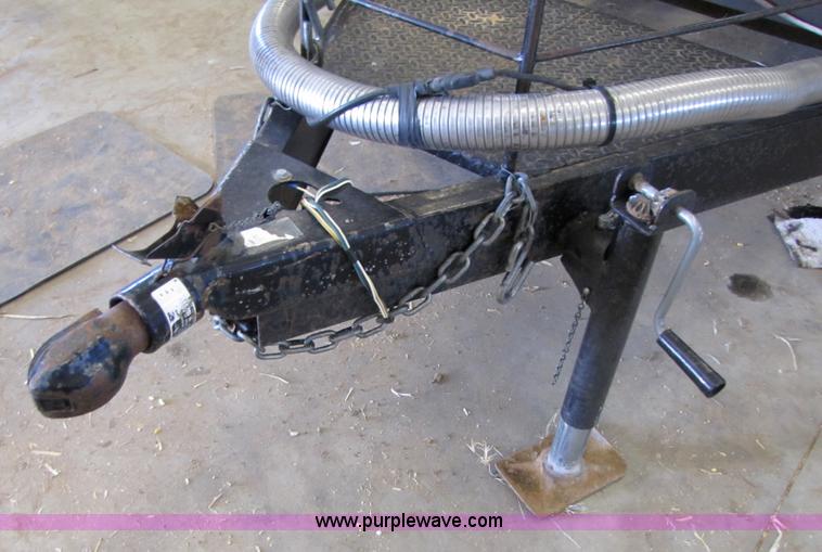 image for item 3446 Bulk-Air seed tender trailer