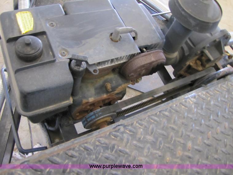 image for item 3446 Bulk-Air seed tender trailer