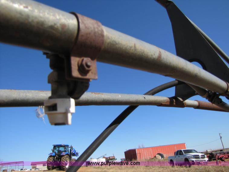 image for item 3453 Melroe SpraCoupe 220 60' self propelled sprayer