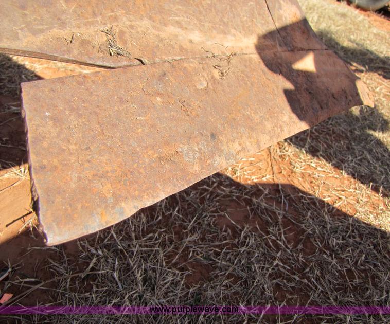 image for item 3454 Massey-Ferguson 880 six bottom plow