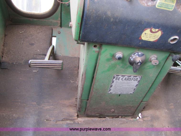 image for item 3479 1966 John Deere 4020 tractor