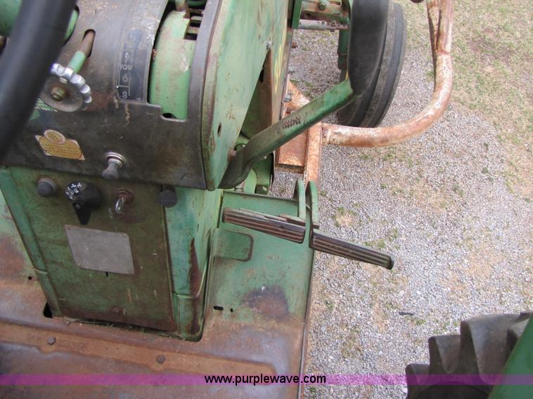 image for item 3480 1966 John Deere 3020 tractor