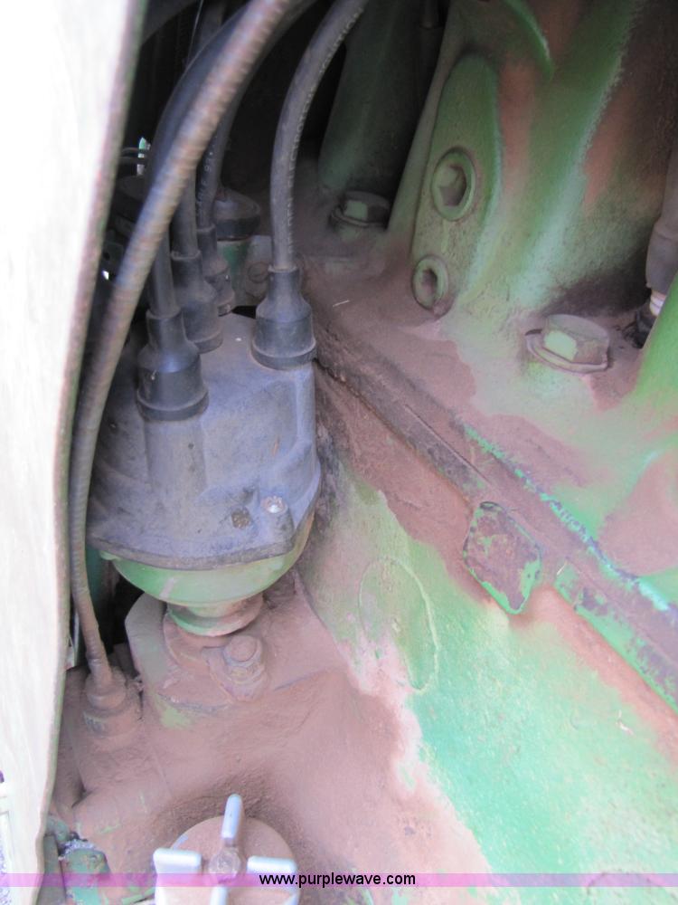 image for item 3480 1966 John Deere 3020 tractor