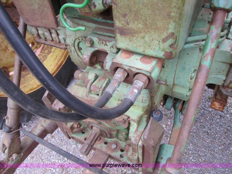 image for item 3480 1966 John Deere 3020 tractor