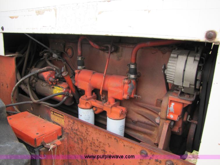 image for item 3481 1976 Case 2470 4WD tractor