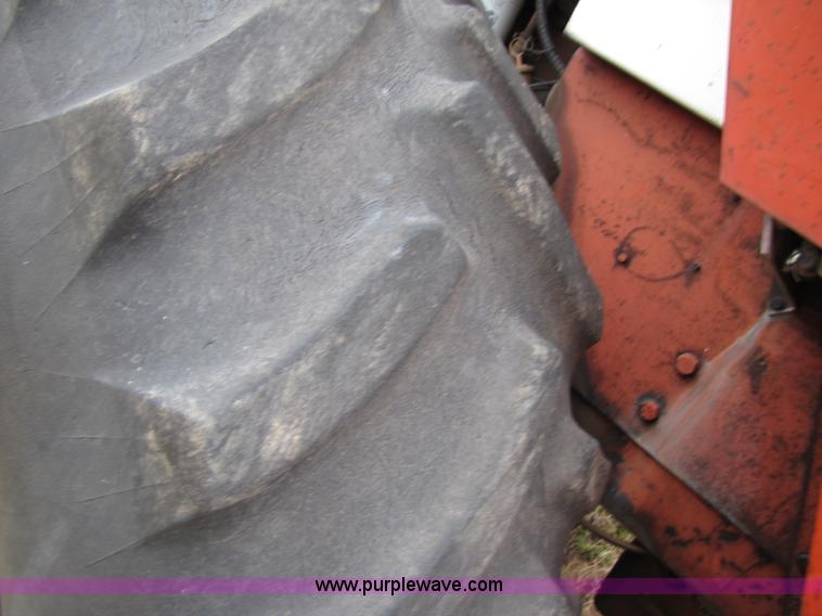 image for item 3481 1976 Case 2470 4WD tractor