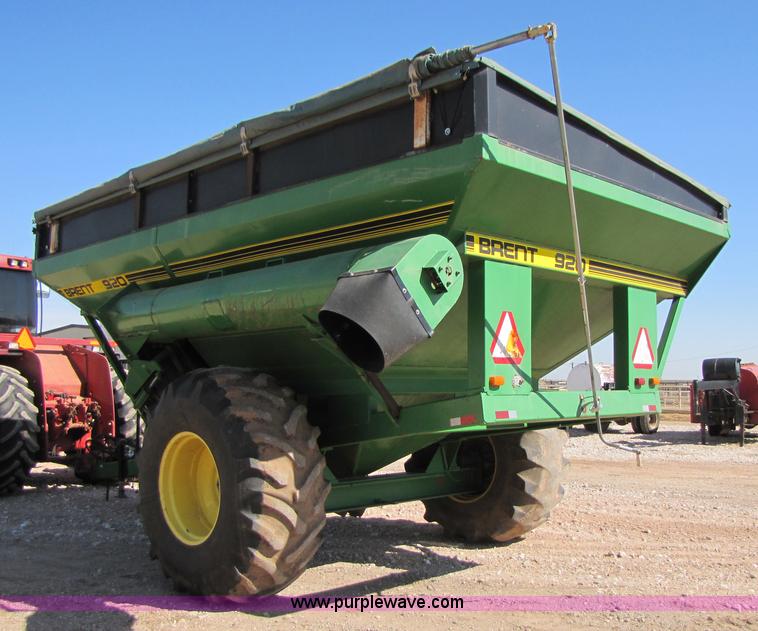 image for item 3497 Brent 920 grain cart