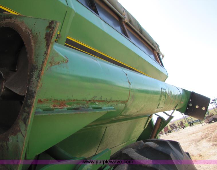 image for item 3497 Brent 920 grain cart