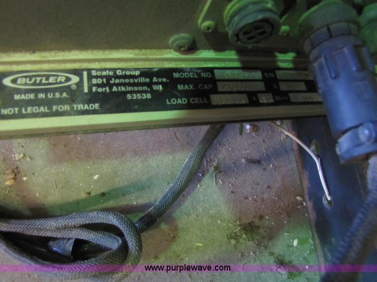 image for item 3497 Brent 920 grain cart