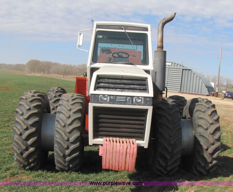 image for item 3501 1980 Case 4690 4WD tractor