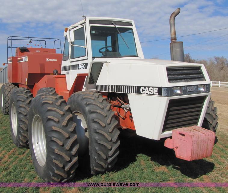 image for item 3501 1980 Case 4690 4WD tractor