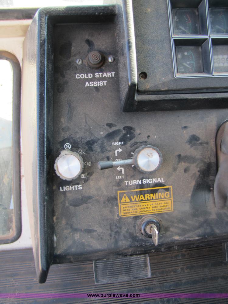 image for item 3501 1980 Case 4690 4WD tractor