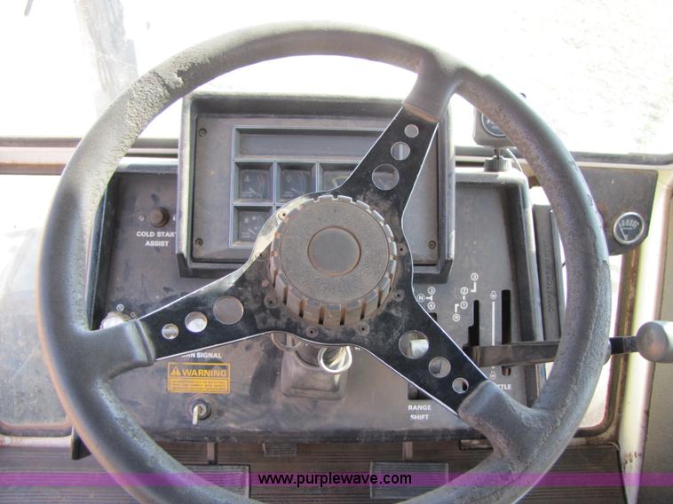 image for item 3501 1980 Case 4690 4WD tractor