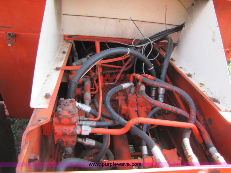 image for item 3501 1980 Case 4690 4WD tractor