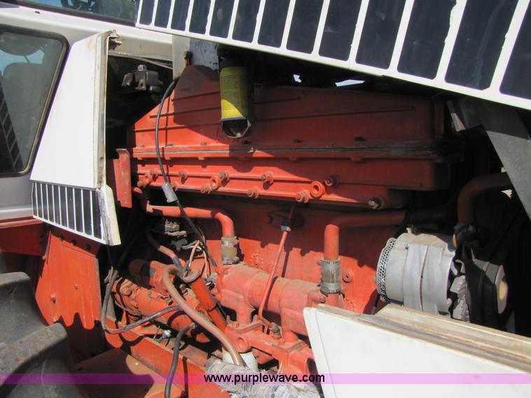 image for item 3501 1980 Case 4690 4WD tractor