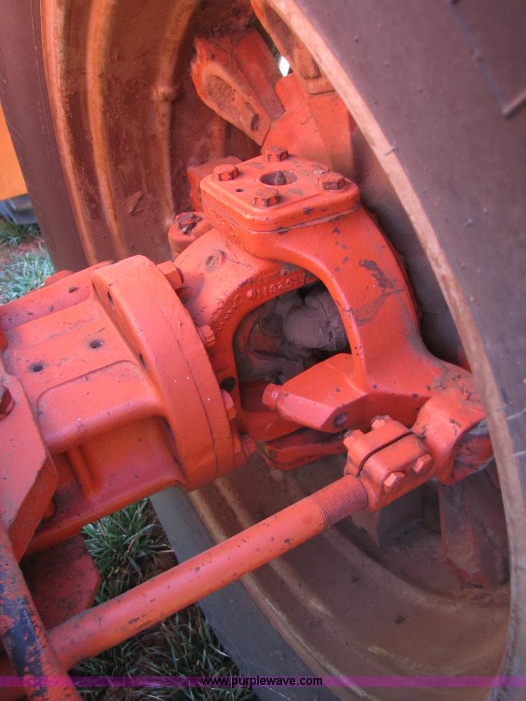 image for item 3501 1980 Case 4690 4WD tractor