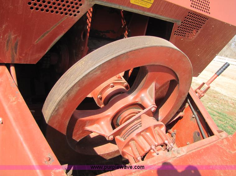 image for item 3502 1994 Hesston 4900 square baler