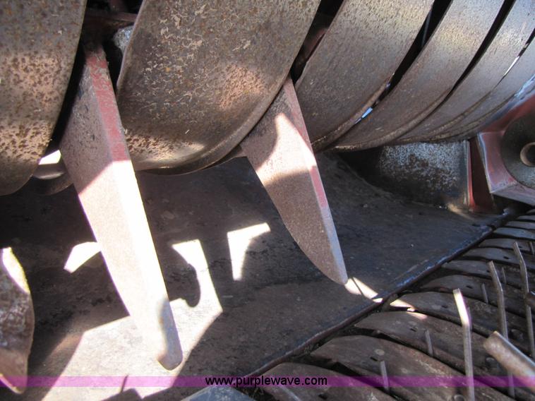 image for item 3502 1994 Hesston 4900 square baler