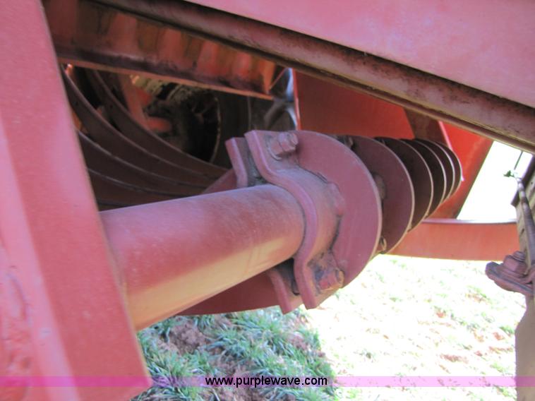 image for item 3502 1994 Hesston 4900 square baler