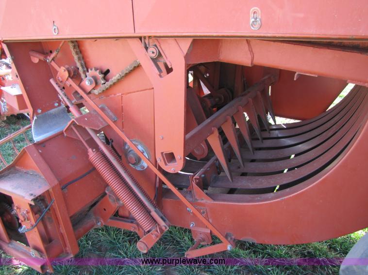 image for item 3502 1994 Hesston 4900 square baler