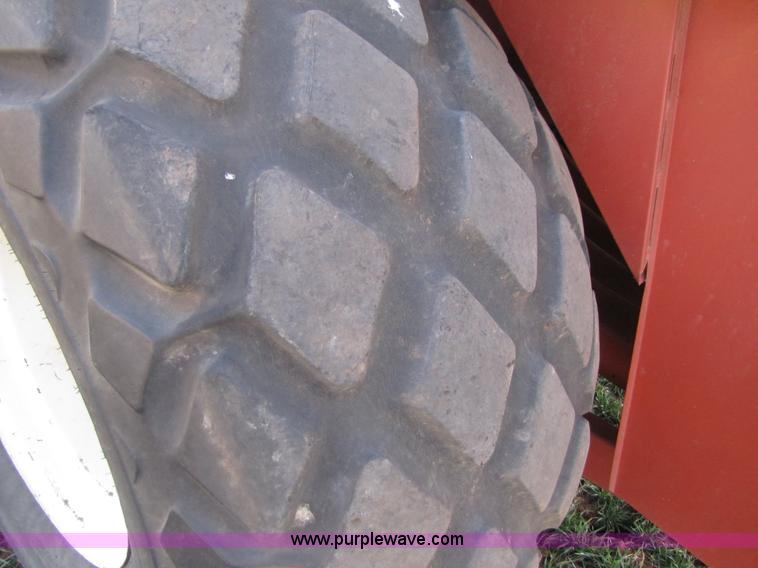 image for item 3502 1994 Hesston 4900 square baler