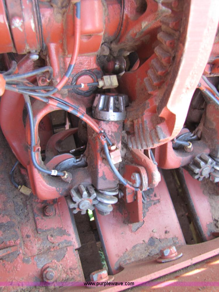 image for item 3502 1994 Hesston 4900 square baler