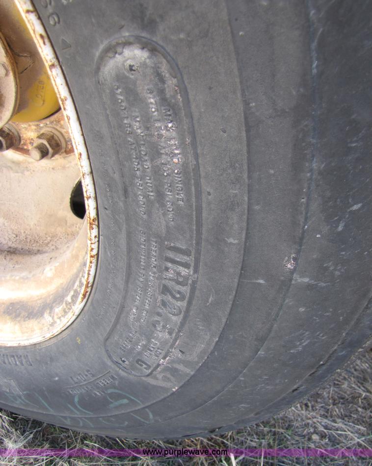 image for item 3511 1997 Transcraft Eagle W2 50' flatbed trailer